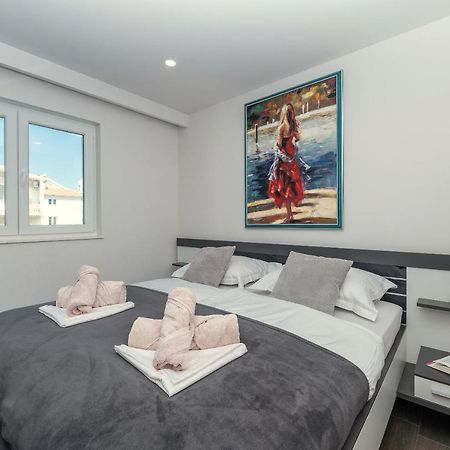 Luxury Apartment Purple Summer Sea View Makarska Eksteriør bilde